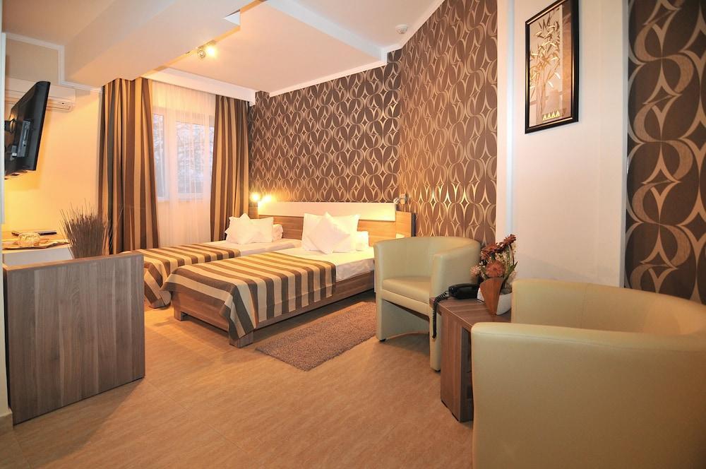 Hotel Confort - 44