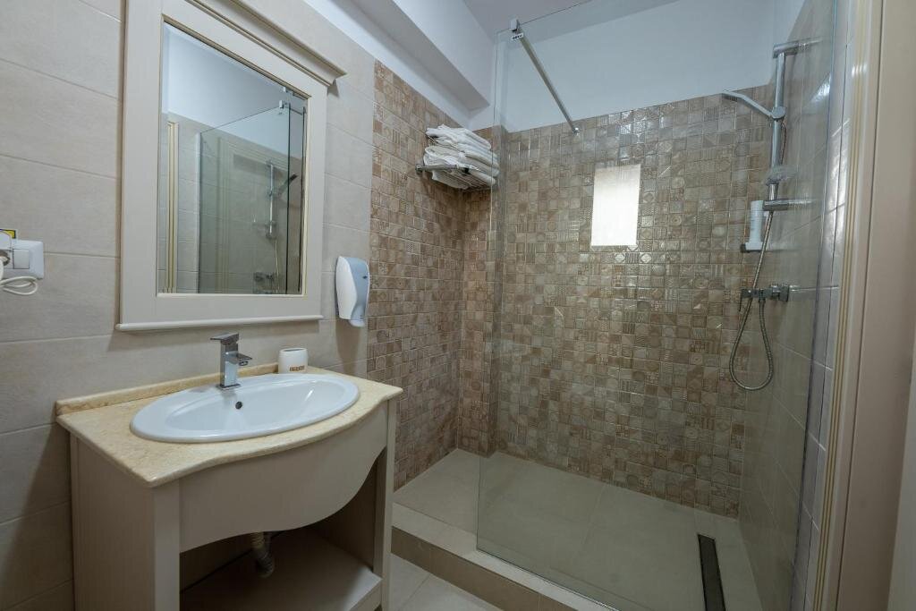 Hotel Coral - 630