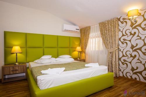 Hotel Corvaris - 754