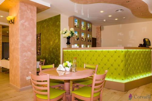 Hotel Corvaris - 243