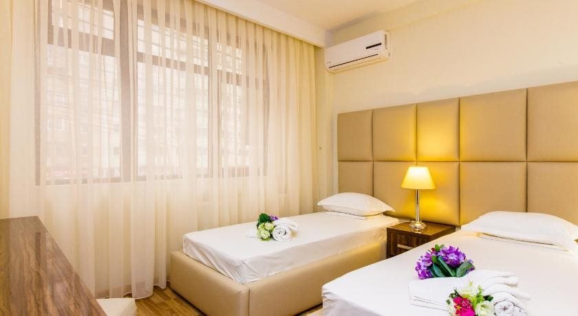 Hotel Corvaris - 1