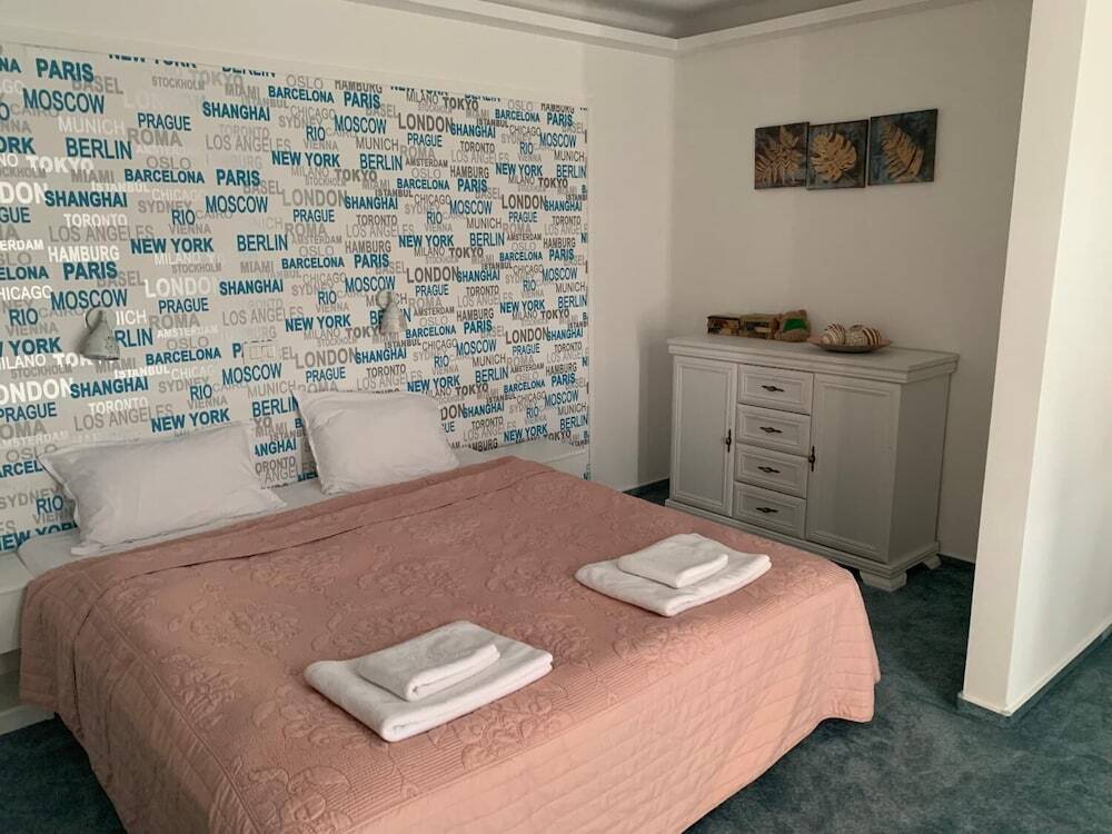 Hotel Cristian - 604