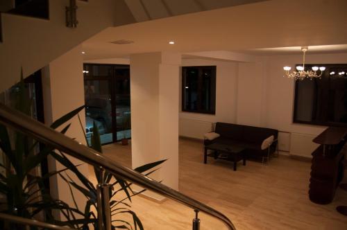Hotel Cristian - 529