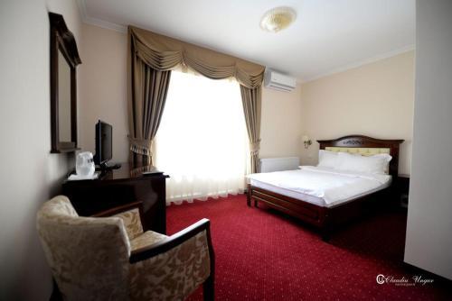Hotel Dallas - 210