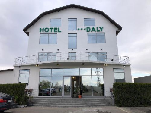 Hotel Daly - 800