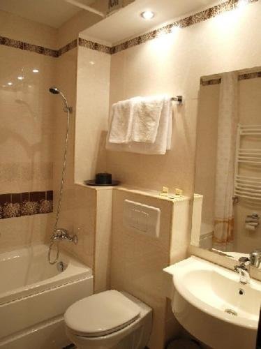 Hotel Dana - 786