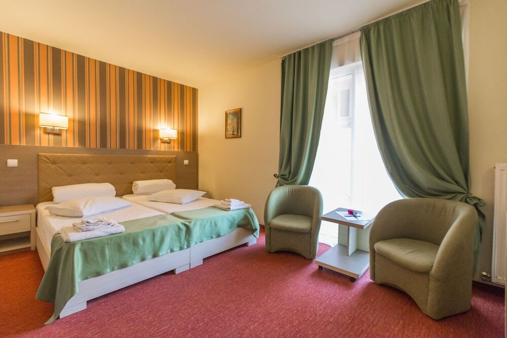 Diana Resort - 872