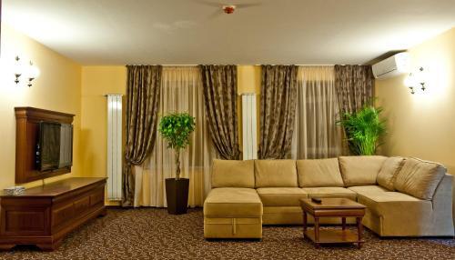Hotel Dorna - 558
