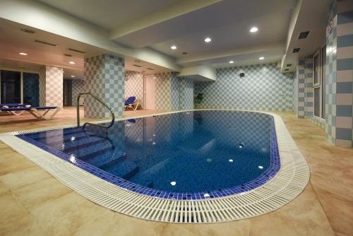 Hotel Dorna - 416