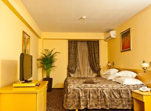 Hotel Dorna - 823