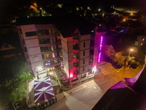 Hotel Dorna - 580