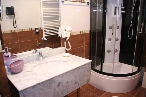 Hotel Dorna - 731