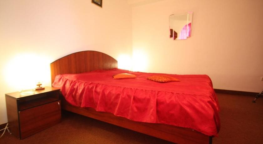 Hotel Dynes - 333