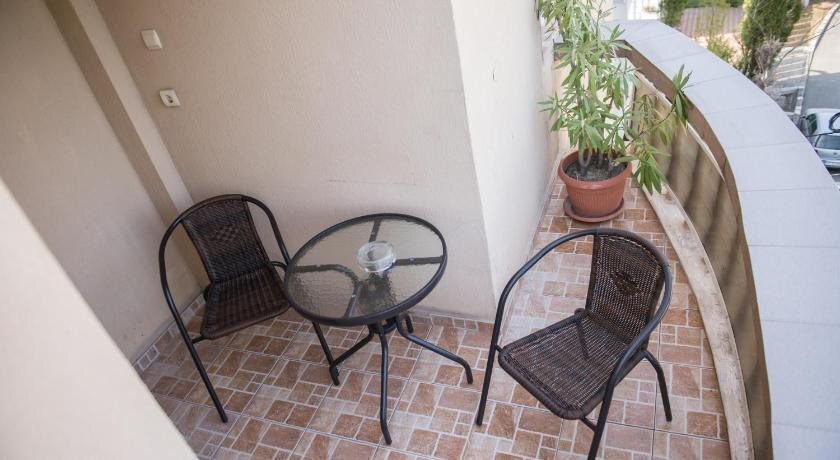 Hotel Dynes - 221