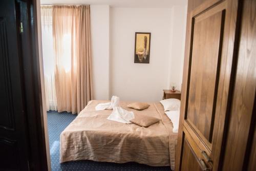 Hotel Dynes - 984