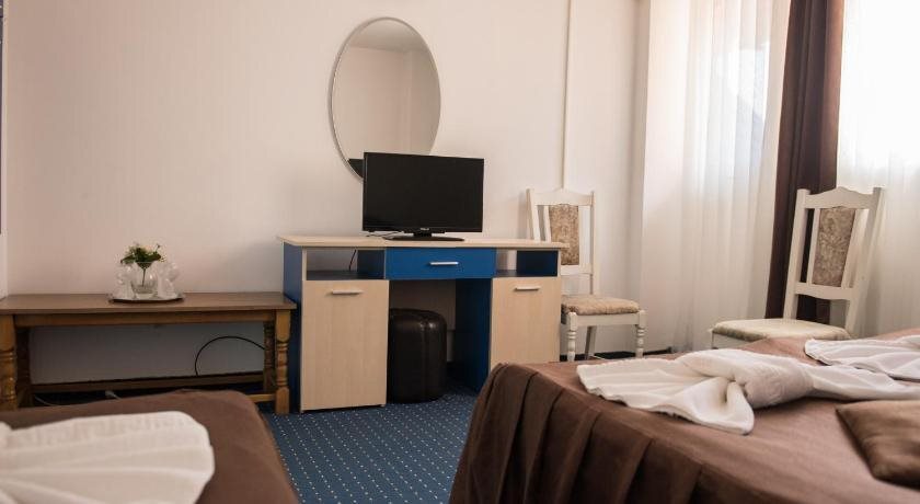 Hotel Dynes - 935