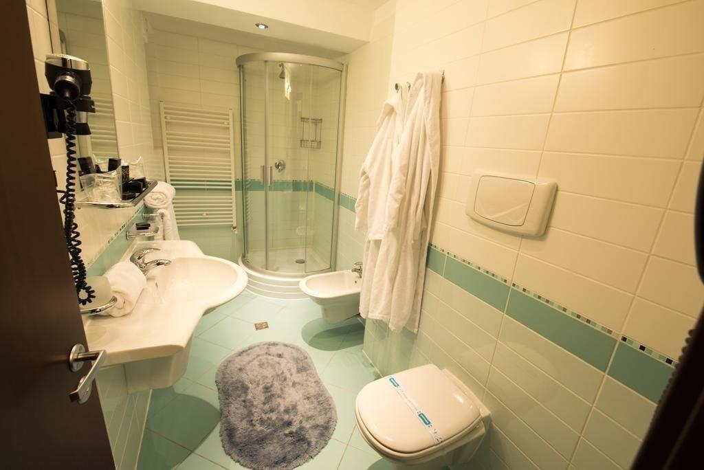 Hotel Edelweiss - 693