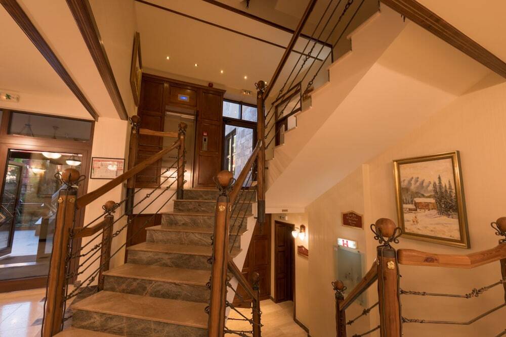 Hotel Edelweiss - 184