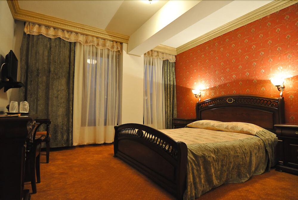 Hotel Eden - 742