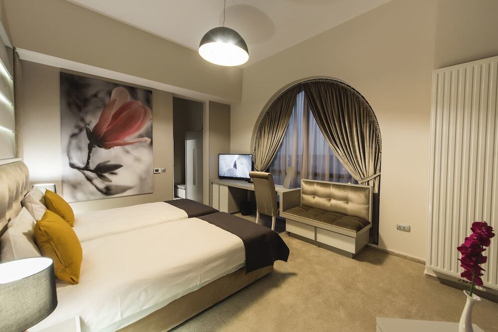 Hotel Edma - 696