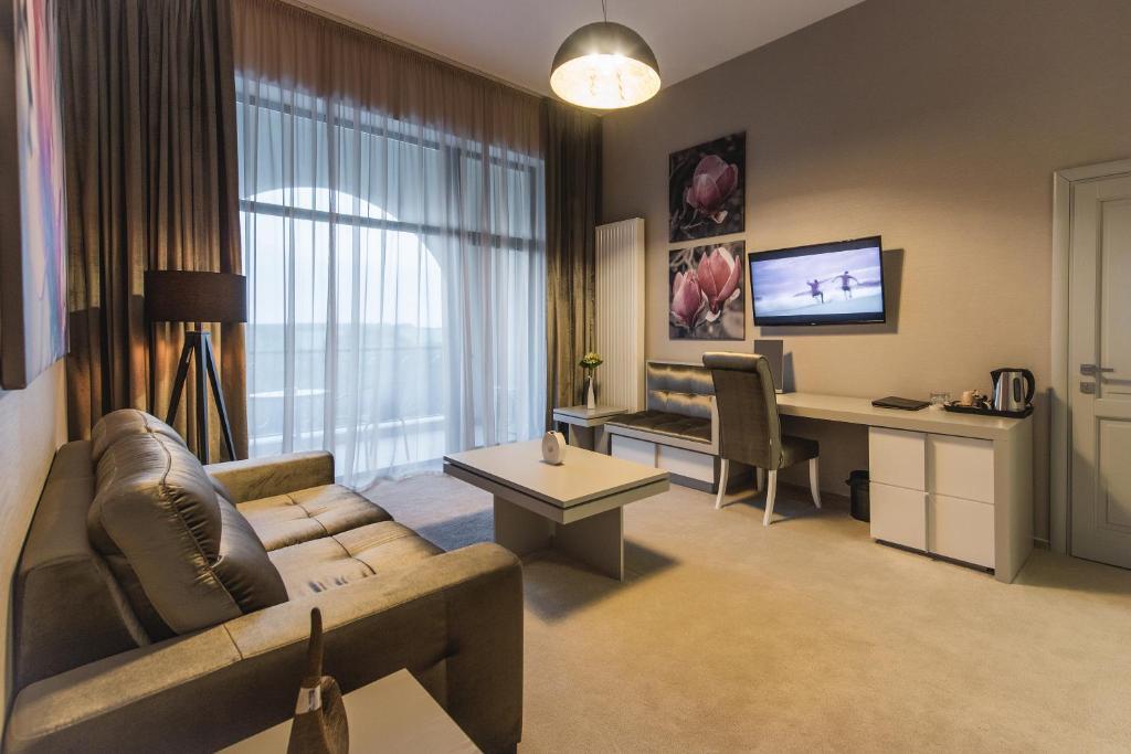 Hotel Edma - 212