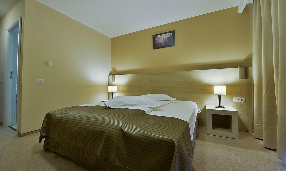 Hotel Escalade - 810