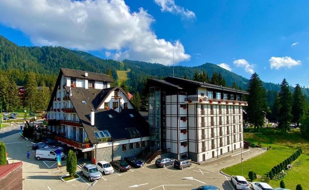 Hotel Escalade - 949
