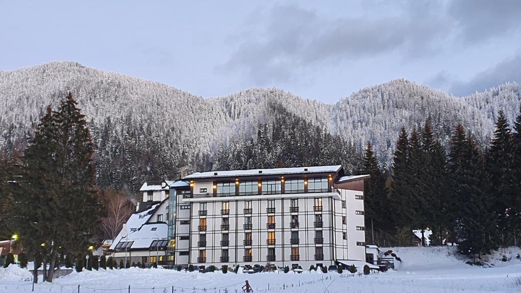 Hotel Escalade - 632