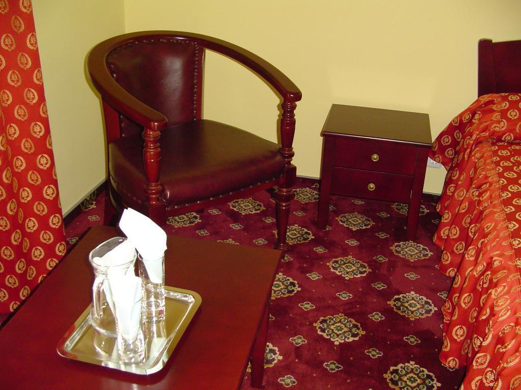 Hotel Europa Ploiesti - 415