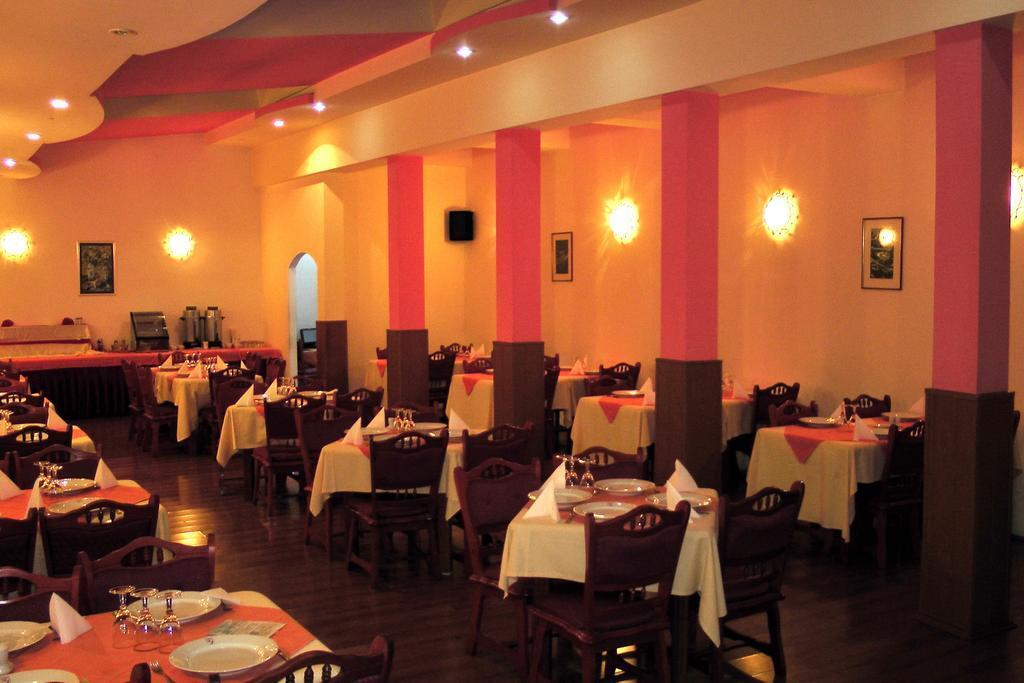 Hotel Ferdinand Baile Herculane - 861