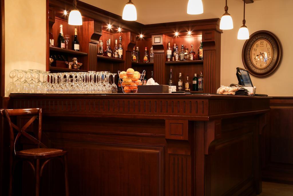 Hotel Foisorul cu Flori - 525