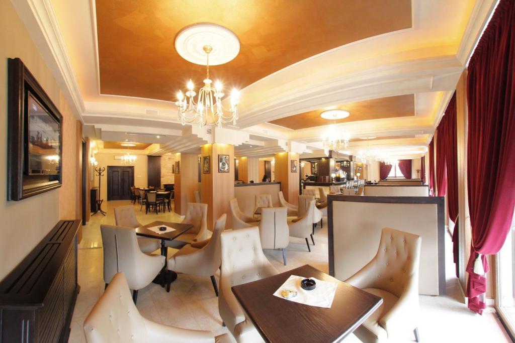 Hotel Gabriela - 25