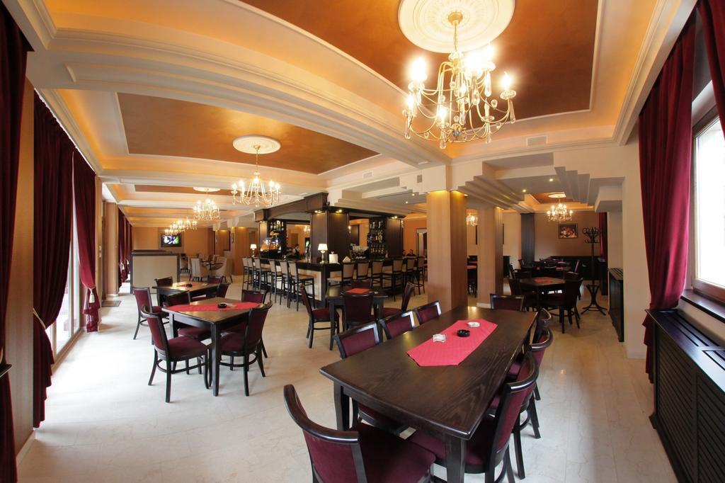 Hotel Gabriela - 166