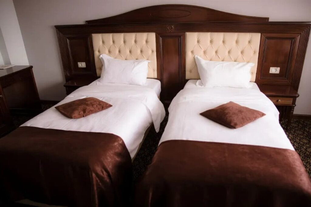 Hotel Giuliano - 450