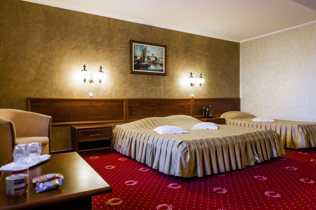 Hotel Golden House - 544