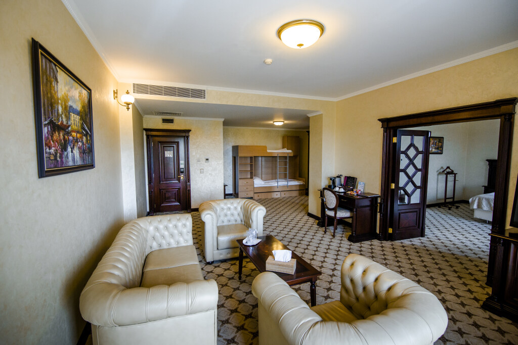 Hotel Golden House - 564
