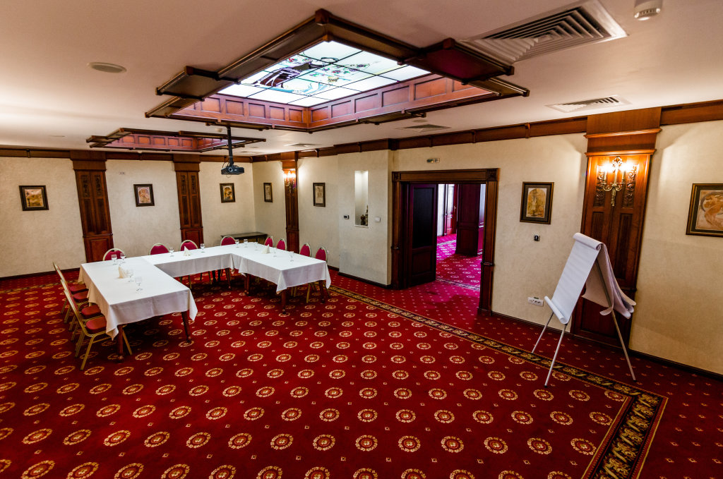 Hotel Golden House - 88