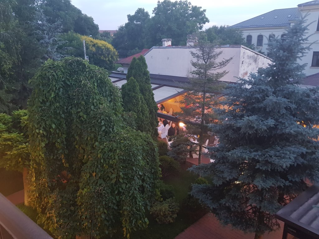 Hotel Golden House - 426