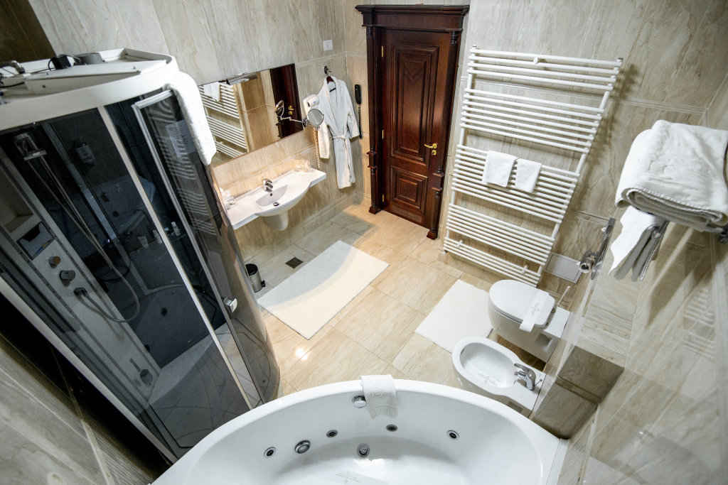 Hotel Golden House - 895