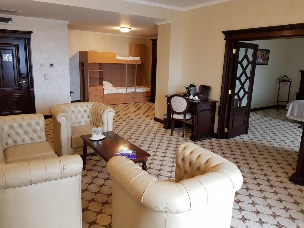 Hotel Golden House - 217
