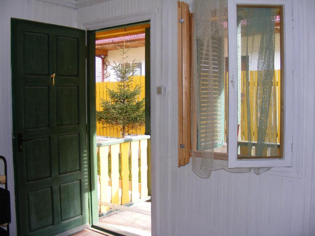 Hotel Golden Sea - 901