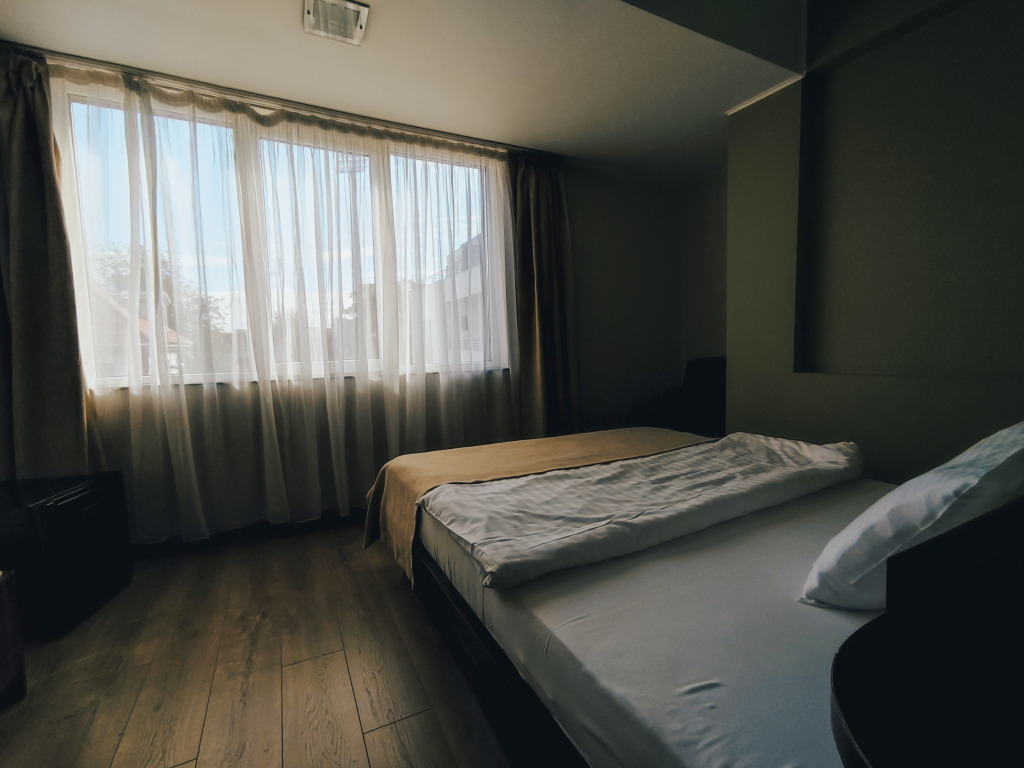 Hotel Graffiti - 400