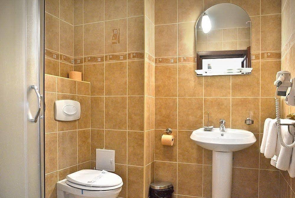 Hotel Hanul Domnesc - 856