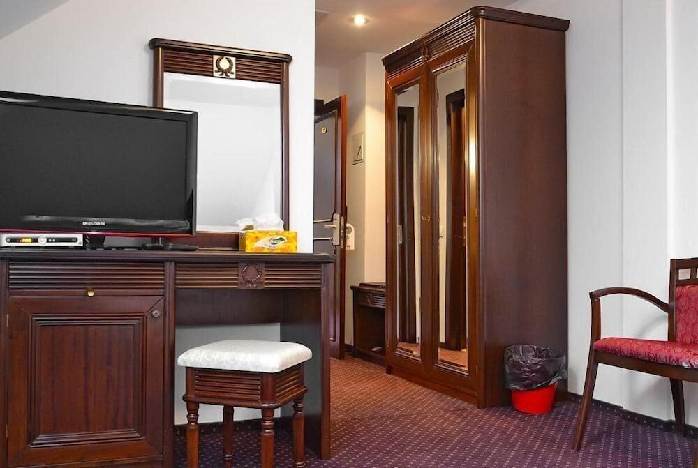 Hotel Hanul Domnesc - 757