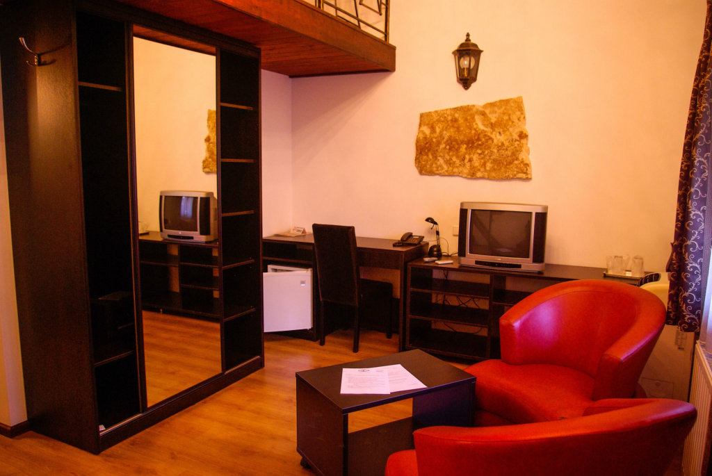 Hotel Hanul Fullton - 616