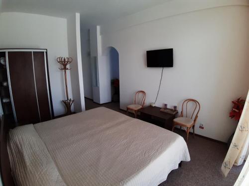 Hotel Heaven - 206