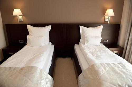 Helen Hotel - 508