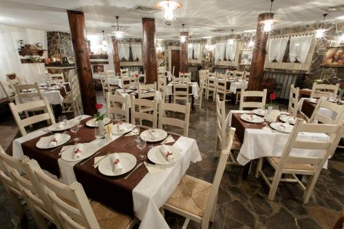 Helen Hotel - 752