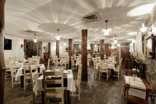 Helen Hotel - 679