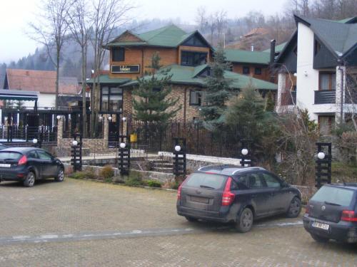 Hillden Lodge & Restaurant - 483